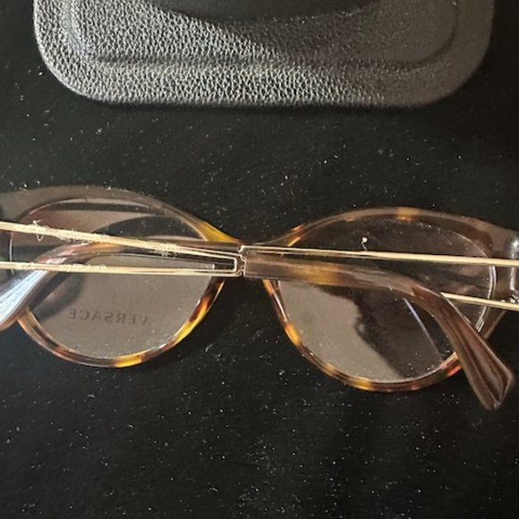 Versace glasses- Prescription glasses Demo - Picture 3 of 7